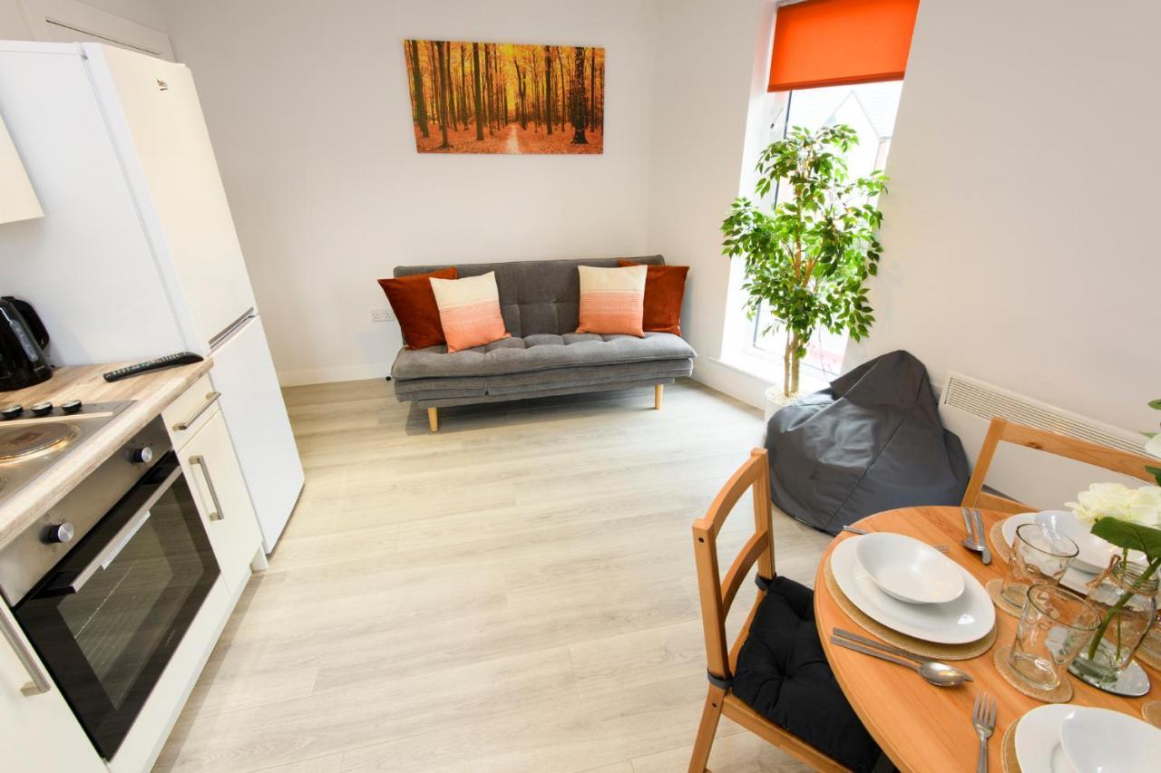 1 Bed Close To Football Grounds *